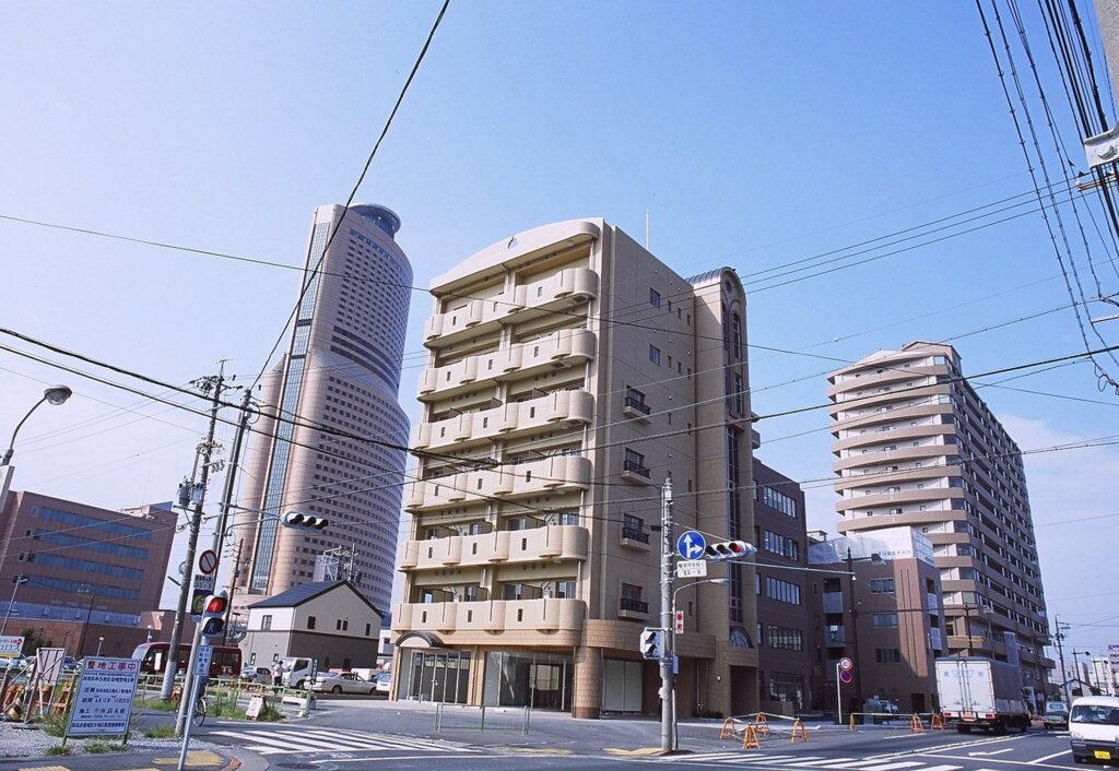 Fビル