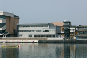 浜名湖競艇企業団 事務所棟